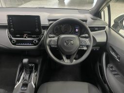 
										2022 Toyota Corolla Ascent Sport full									