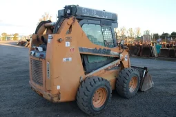 
										2004 CASE 95XT full									