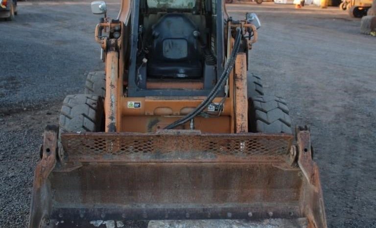 
								2004 CASE 95XT full									