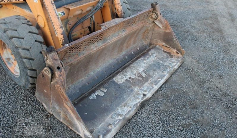 
								2004 CASE 95XT full									