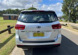 
										2018 Kia Carnival Sl full									